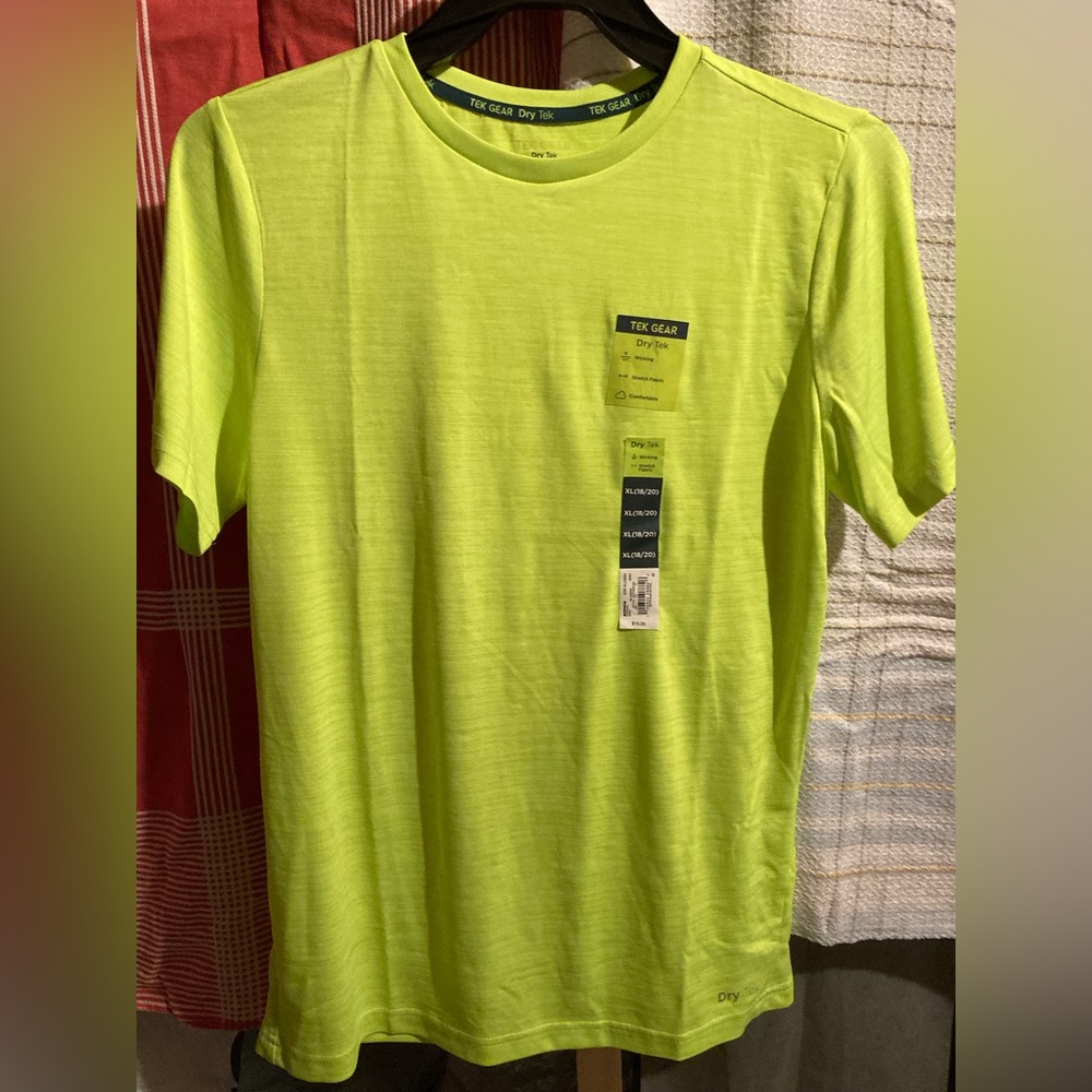 New with Tags Tek Gear Yellow Dry Tek Shirt T-shirt XL 18 20 Yellow